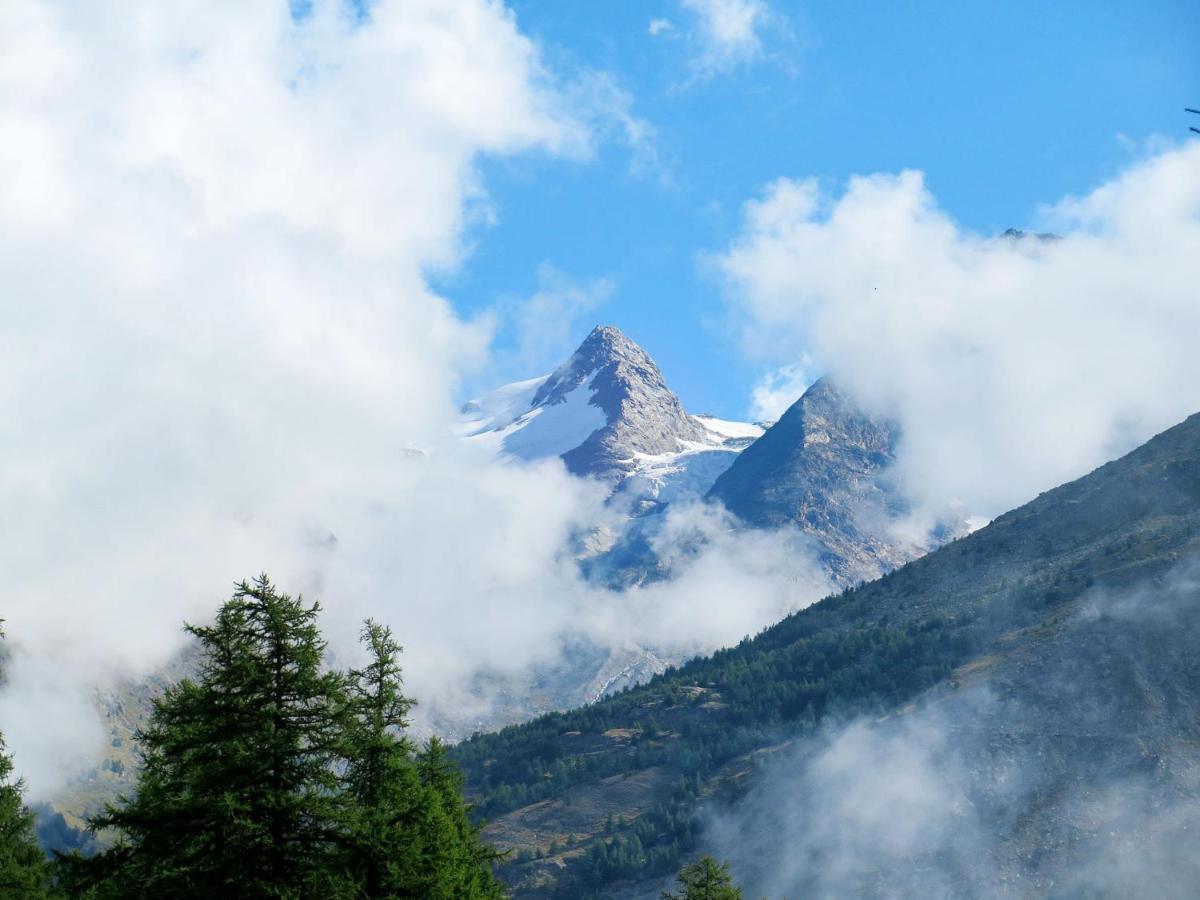 Apartment Maria By Interhome Saas-Fee Luaran gambar